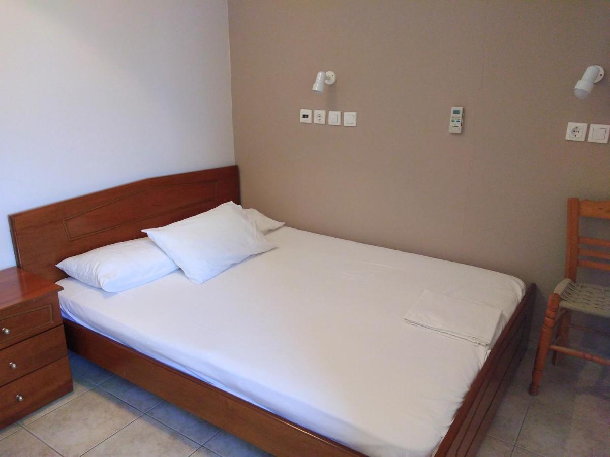 Rooms-Studio Anagnostou 卢特拉艾季普苏 外观 照片